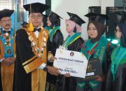 Uniska Kediri Gelar Wisuda Perdana di Gedung Sendiri