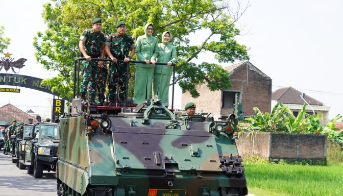 Pangdivif 2 Kostrad Bekali Prajurit dengan Pesan Kehidupan