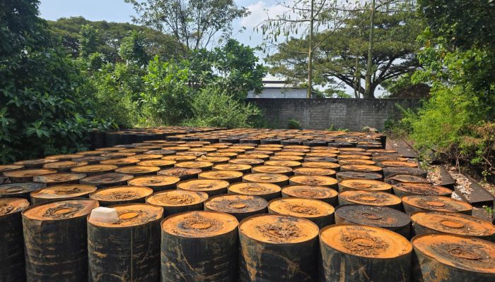 Terkendala Material Pendukung, Dinas PUPR Tulungagung Masih Simpan 250 Drum Aspal