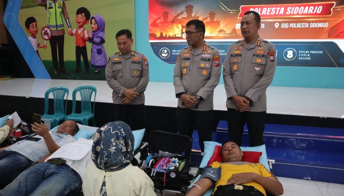 HUT Bhayangkara ke-80, Polresta Sidoarjo Tebar Manfaat Lewat Donor Darah