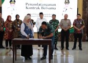 Bupati Sidoarjo Tekankan Kontraktor Tepat Waktu dan Profesional