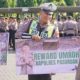 Kapolres Pasuruan Berikan Hadiah Umroh Kepada Anggota Teladan