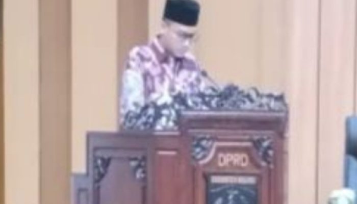 Kepala Dinas Perumahan, Kawasan Permukiman dan Cipta Karya Disorot Fraksi PDIP DPRD Kabupaten Malang