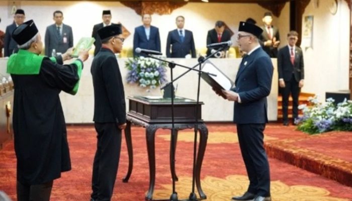 Melalui PAW, Andy Firasadi Dilantik Menjadi Anggota DPRD Jatim