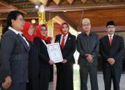 Wabup Mimik Lantik 29 Kepala UPTD Puskesmas di Sidoarjo