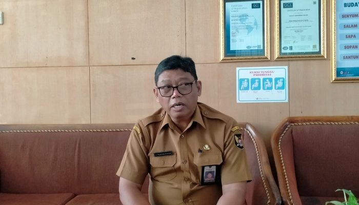 Dispendik Kota Kediri Pastikan Seragam Gratis Tetap Berjalan
