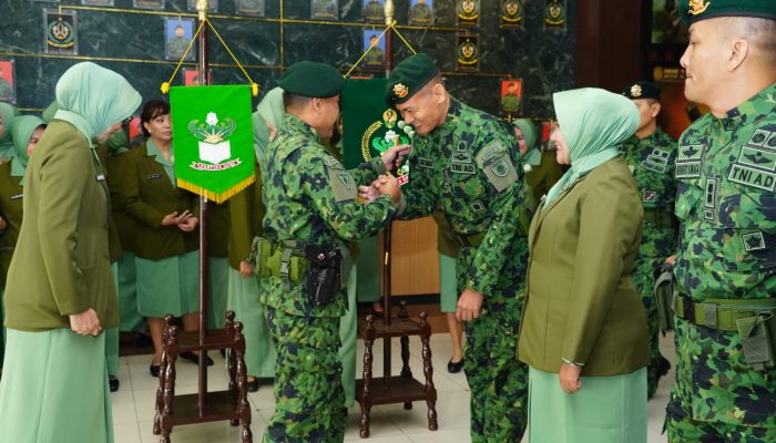 Estafet Kepemimpinan Divif 2 Kostrad: Panglima Tekankan Pemimpin Harus Jadi Solusi