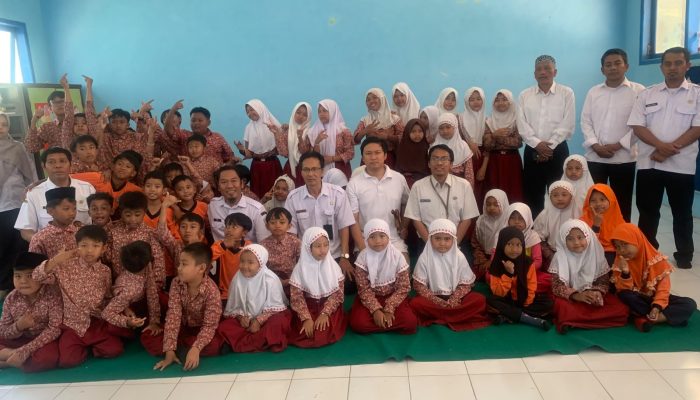 Keris Jadi Media Belajar Sejarah Siswa Wonokoyo 2
