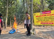 Polsek Plosoklaten Kediri Bongkar Arena Sabung Ayam