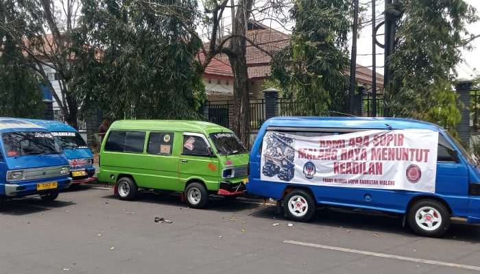 Sopir Angkot Gelar Aksi, Dishub Kota Malang Siapkan Tiga Skema