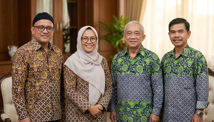 Empat Guru Besar UM Bedah Tantangan Pendidikan di Era Digital