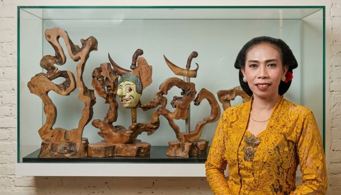 Ary Sulistyowati Ajak Generasi Muda Lestarikan Batik
