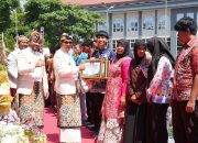 Tokoh Pembangunan Diganjar Lencana Penghargaan Pemkot Batu