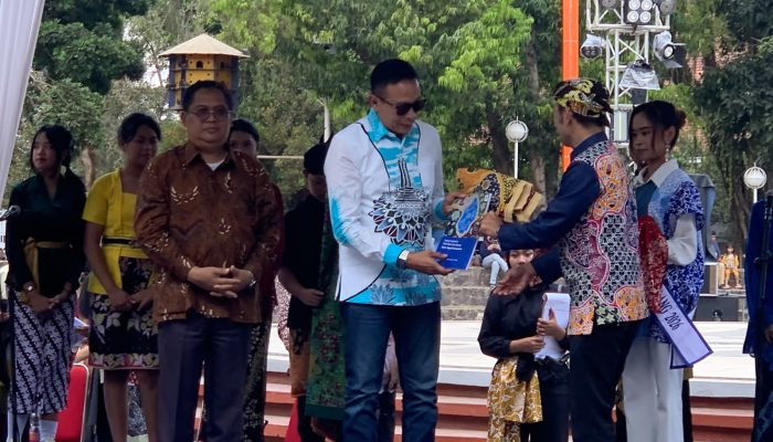 Sekar Jagad Pancawarna Perkuat Identitas Batik Malang