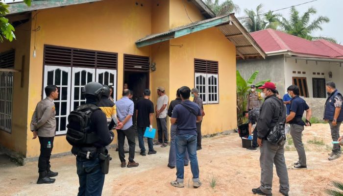 Densus 88 Tangkap 11 Tersangka Terorisme
