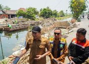 Bupati Subandi Minta Jembatan Candinegoro Dikebut