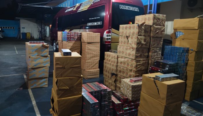 Tiga Kendaraan Pengangkut Rokok Ilegal Diciduk Bea Cukai