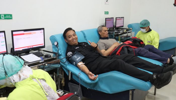 HUT ke-75 Humas Polri, Polresta Gelar Donor Darah