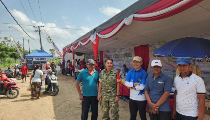 Babinsa Kandat Kawal GPM dan Cek Kesehatan Gratis