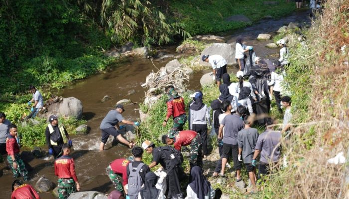 Wali Kota Batu Dorong Warga Peduli Sungai Brantas
