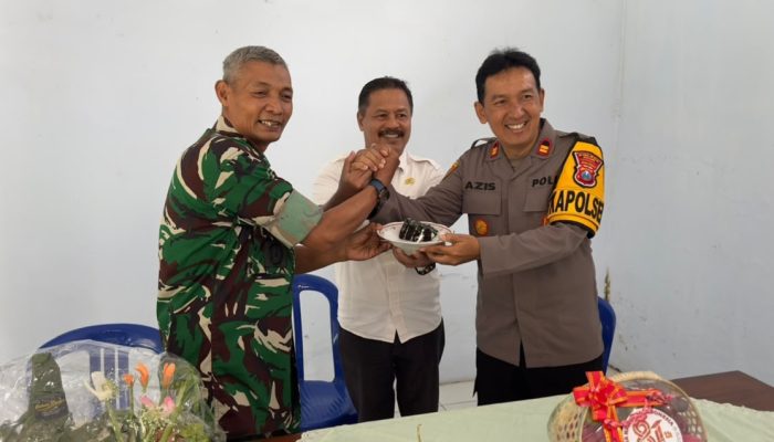 HUT ke-81 TNI, Forkopimcam Wates Sambangi Koramil
