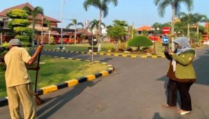 Mahasiswa Magang Berdampak UPN Veteran Jatim Dukung Akuntabilitas Gerakan Indonesia Asri melalui Dokumentasi dan Pelaporan Digital di Sekretariat Daerah Kota Mojokerto