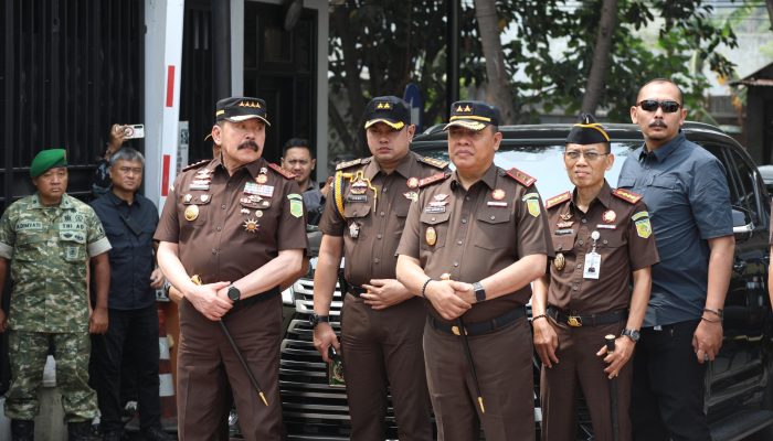 Jaksa Agung Sambangi Kejari Kota Malang, Tegaskan Hukum Harus Humanis dan Berkeadilan